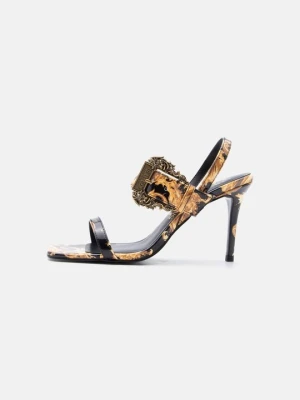 Obrázek produktu Páskové sandály Versace Jeans Couture černá
