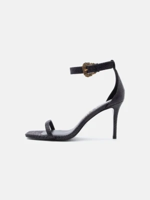 Obrázek produktu Páskové sandály Versace Jeans Couture černá