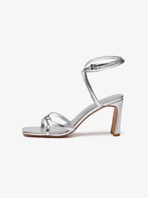 Obrázek produktu Páskové sandály Zign By Zalando stříbrná barva