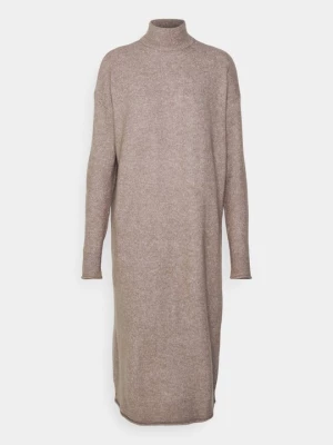 Obrázek produktu Pletené šaty Vero Moda Petite