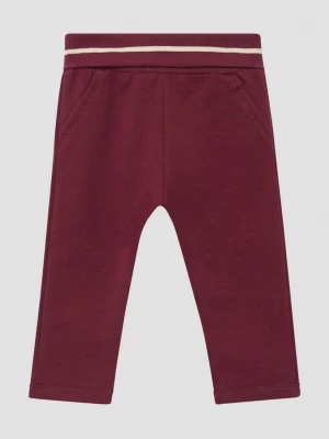 Obrázek produktu Pohodlné unisex kalhoty na běhání s ohrnovacím pasem s.Oliver červená
