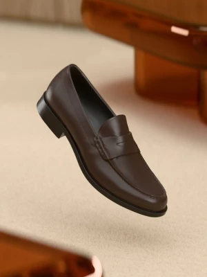Obrázek produktu Polobotky Boss tmavě hnědá