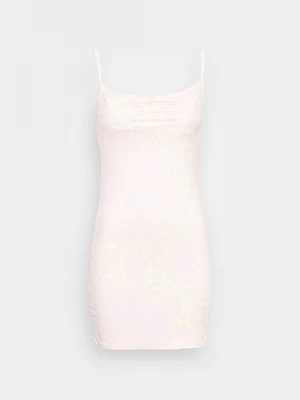 Obrázek produktu Pouzdrové šaty New Girl Order růžová