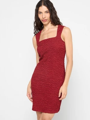 Obrázek produktu Pouzdrové šaty Vero Moda bordó