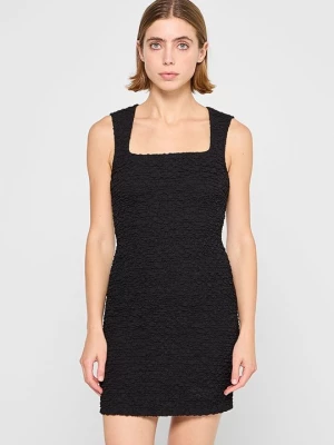 Obrázek produktu Pouzdrové šaty Vero Moda černá