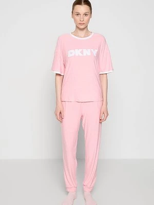 Obrázek produktu Pyžamová sada DKNY světle růžová