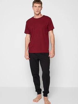 Obrázek produktu Pyžamová sada Lyle & Scott černá