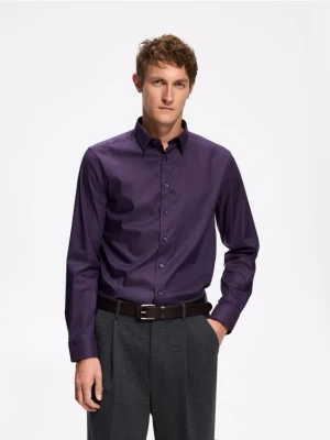Obrázek produktu Reserved - Elegantní slim fit košile - tmavě fialová