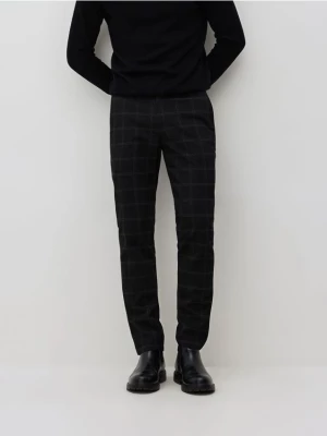 Obrázek produktu Reserved - Kalhoty chino slim fit - černý
