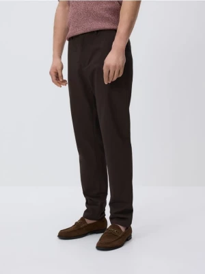 Obrázek produktu Reserved - Kalhoty chino slim fit - tmavě hnědá