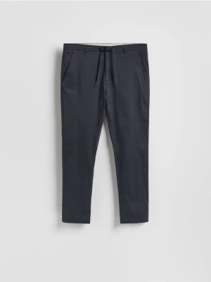 Obrázek produktu Reserved - Kalhoty jogger - tmavomodrá