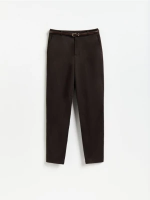 Obrázek produktu Reserved - Chino kalhoty long leg - tmavě hnědá