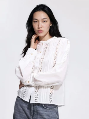 Obrázek produktu Reserved - Košile s ažurovými vsadkami - krémová