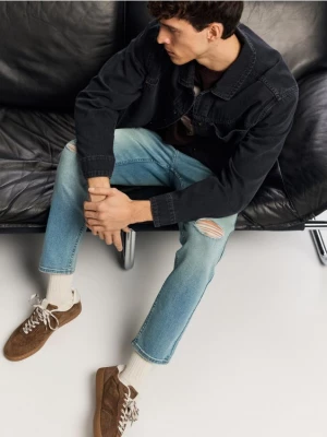 Obrázek produktu Reserved - Roztrhané džíny carrot slim - indigo jeans