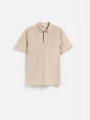 Obrázek produktu Reserved - Strukturované polo regular fit - béžová