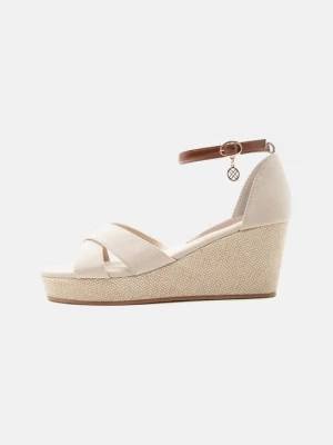 Obrázek produktu Sandály na klínu Anna Field By Zalando béžová