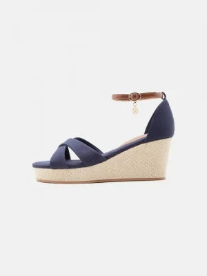 Obrázek produktu Sandály na klínu Anna Field By Zalando tmavě modrá