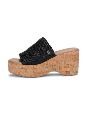 Obrázek produktu Sandály na klínu Carvela černá