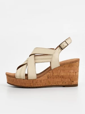 Obrázek produktu Sandály na klínu Clarks béžová