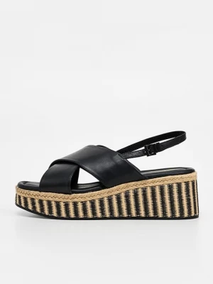 Obrázek produktu Sandály na klínu Clarks černá