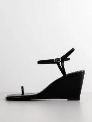 Obrázek produktu Sandály na klínu Jeffrey Campbell černá