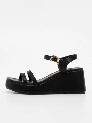 Obrázek produktu Sandály na klínu U.S. POLO ASSN. černá