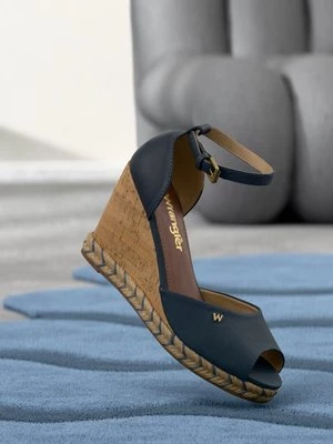 Obrázek produktu Sandály na klínu Wrangler tmavě modrá
