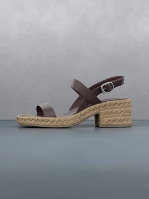 Obrázek produktu Sandály na platformě Calvin Klein koňaková