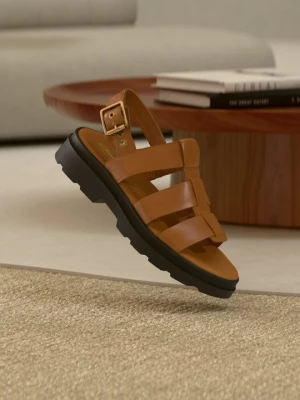 Obrázek produktu Sandály na platformě Clarks světlehnědá