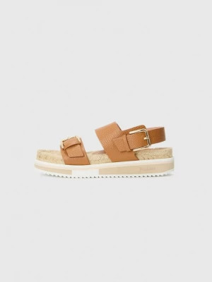 Obrázek produktu Sandály na platformě Pollini koňaková