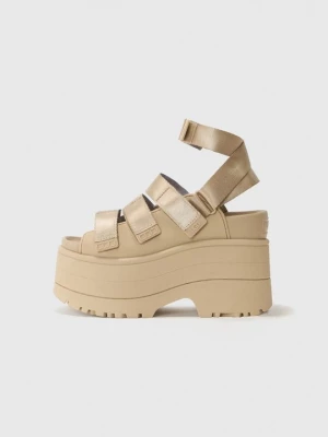 Obrázek produktu Sandály na platformě UGG písková