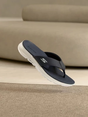 Obrázek produktu Sandály s odděleným palcem Skechers tmavě modrá