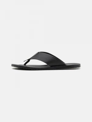 Obrázek produktu Sandály s odděleným palcem Stuart Weitzman černá