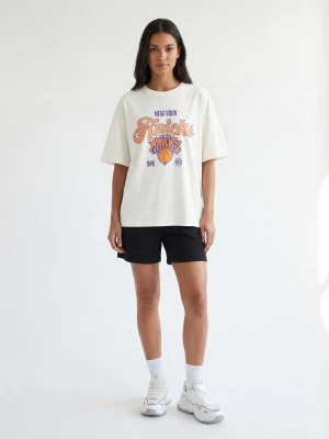 Obrázek produktu Sinsay - Bavlněná košilka s potiskem NBA - krémová