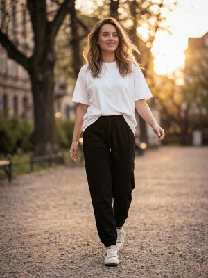 Obrázek produktu Sinsay - Dresové jogger kalhoty z terry - černá
