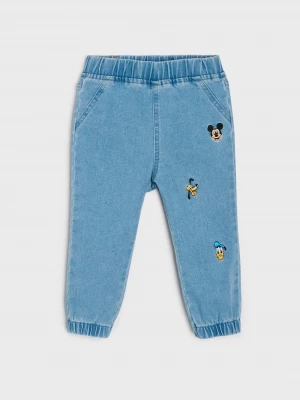 Obrázek produktu Sinsay - Jeansy jogger z haftem Mickey and Donald - niebieski