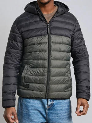 Obrázek produktu Sinsay - Prošívaná puffer bunda s kapucí - khaki