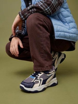 Obrázek produktu Sinsay - Sneakersy z imitacji skóry i siateczką - Inny