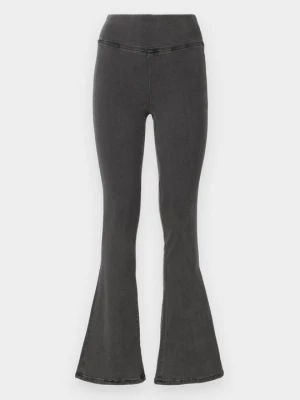 Obrázek produktu Široké džíny Gina Tricot