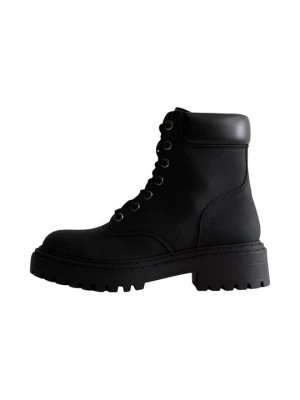 Obrázek produktu Šněrovací kotníkové boty New Look