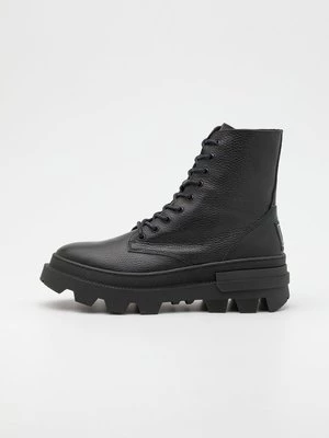 Obrázek produktu Šněrovací kotníkové boty Steve Madden