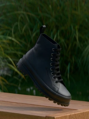 Obrázek produktu Šněrovací kotníkové boty Superga černá