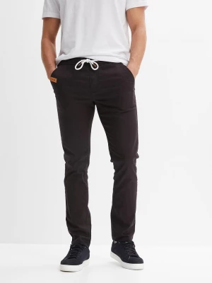 Obrázek produktu Spodnie ze stretchem i gumką w talii, Regular Fit Straight BonPrix czarny