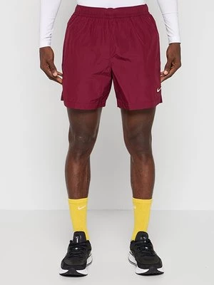 Obrázek produktu Sportovní kraťasy Nike tmavě červená