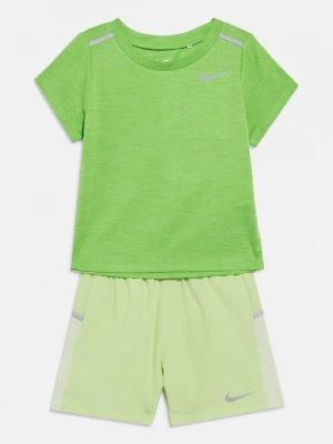 Obrázek produktu Sportovní kraťasy Nike světle žlutá