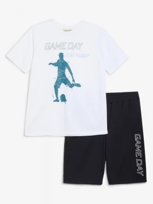 Obrázek produktu Sportowy T-shirt i bermudy z szybkoschnącego materiału (komplet 2-cz.) BonPrix biały