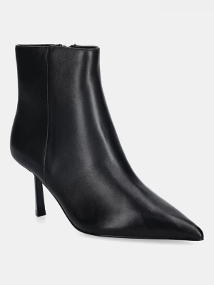 Obrázek produktu Steve Madden Kožené kotníkové boty Steve Madden Sabine černá