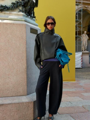 Obrázek produktu Stradivarius Bunda Biker Oversize Z Imitace Kůže Khaki