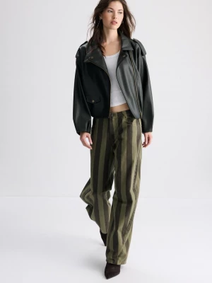 Obrázek produktu Stradivarius Bunda Biker V Imitaci Kůže Balonovými Rukávy Green