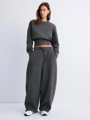 Obrázek produktu Stradivarius Crop Mikina Se Širokým Pasem Dark Grey